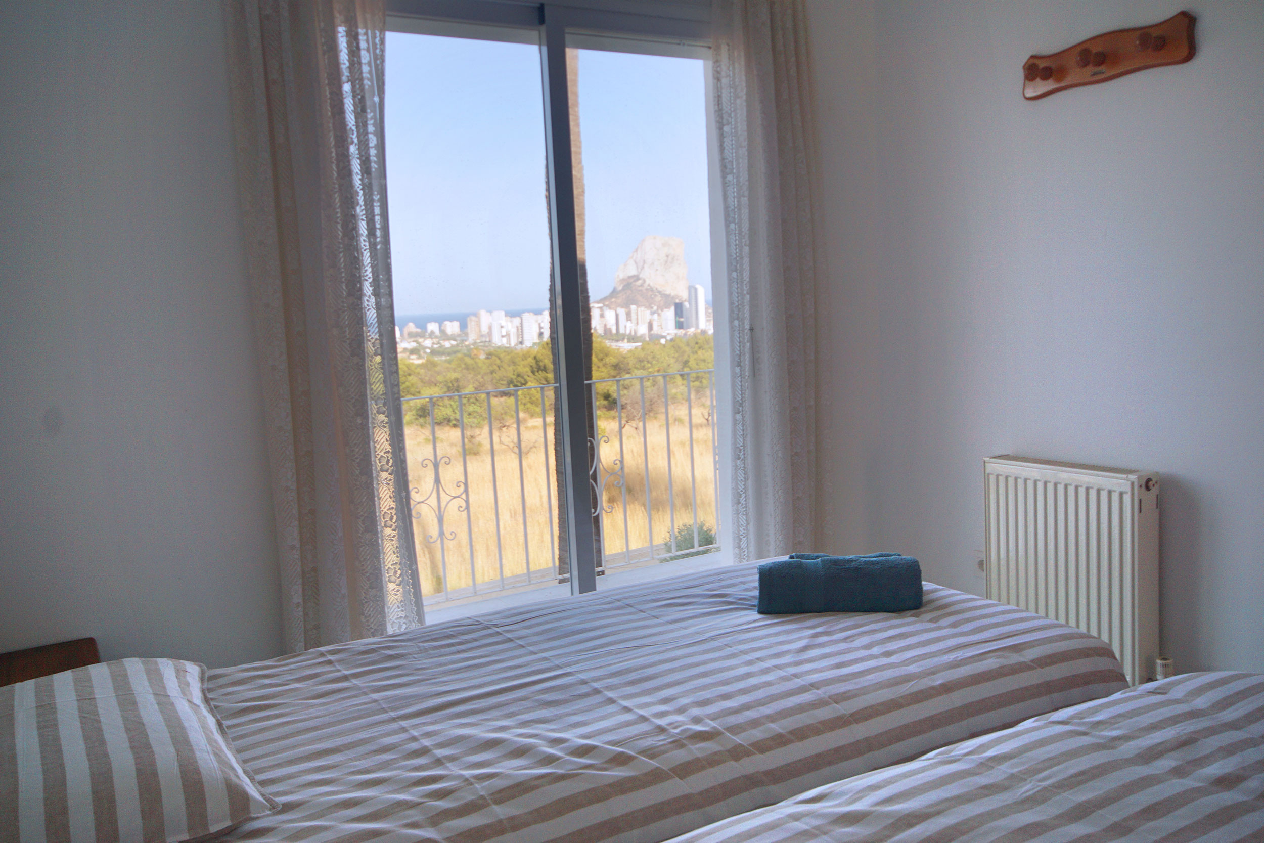 Single slaapkamer boven 3